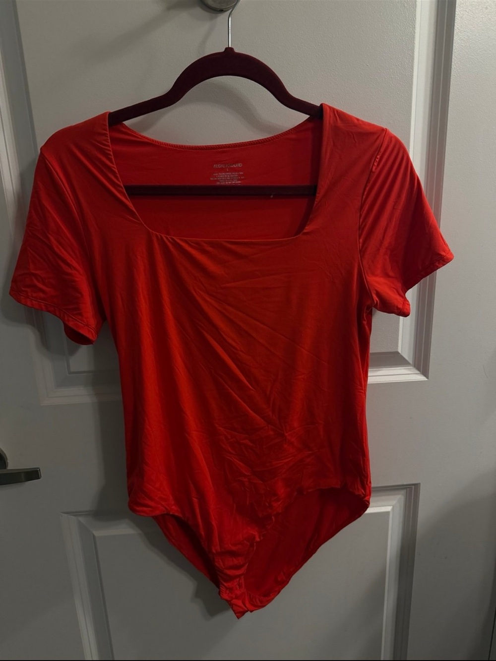 Red short sleeve Algalaround bodysuit red size large